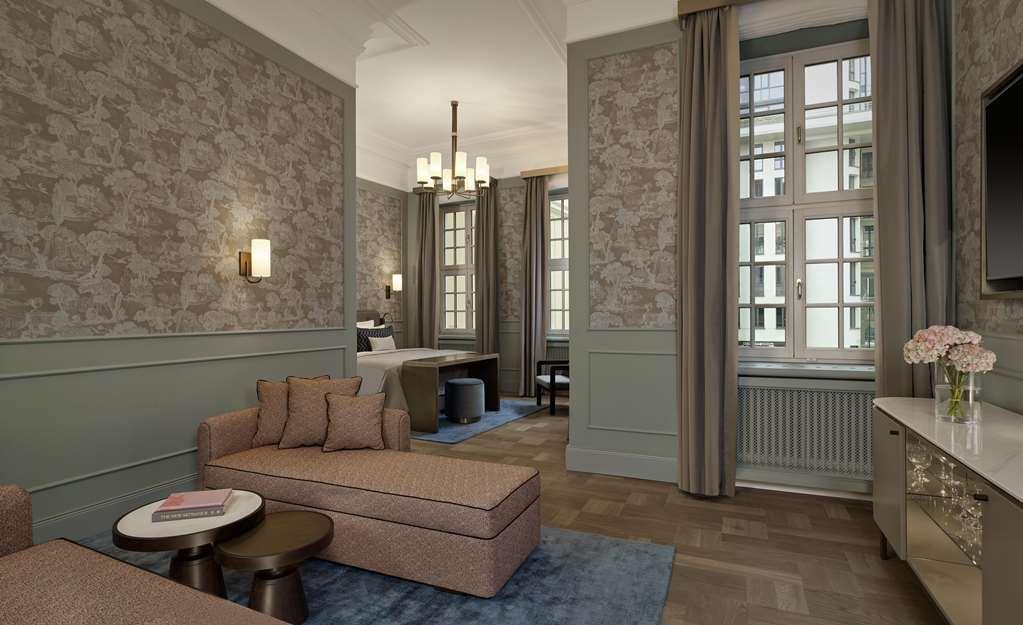 Taschenbergpalais Kempinski Hotel 5*